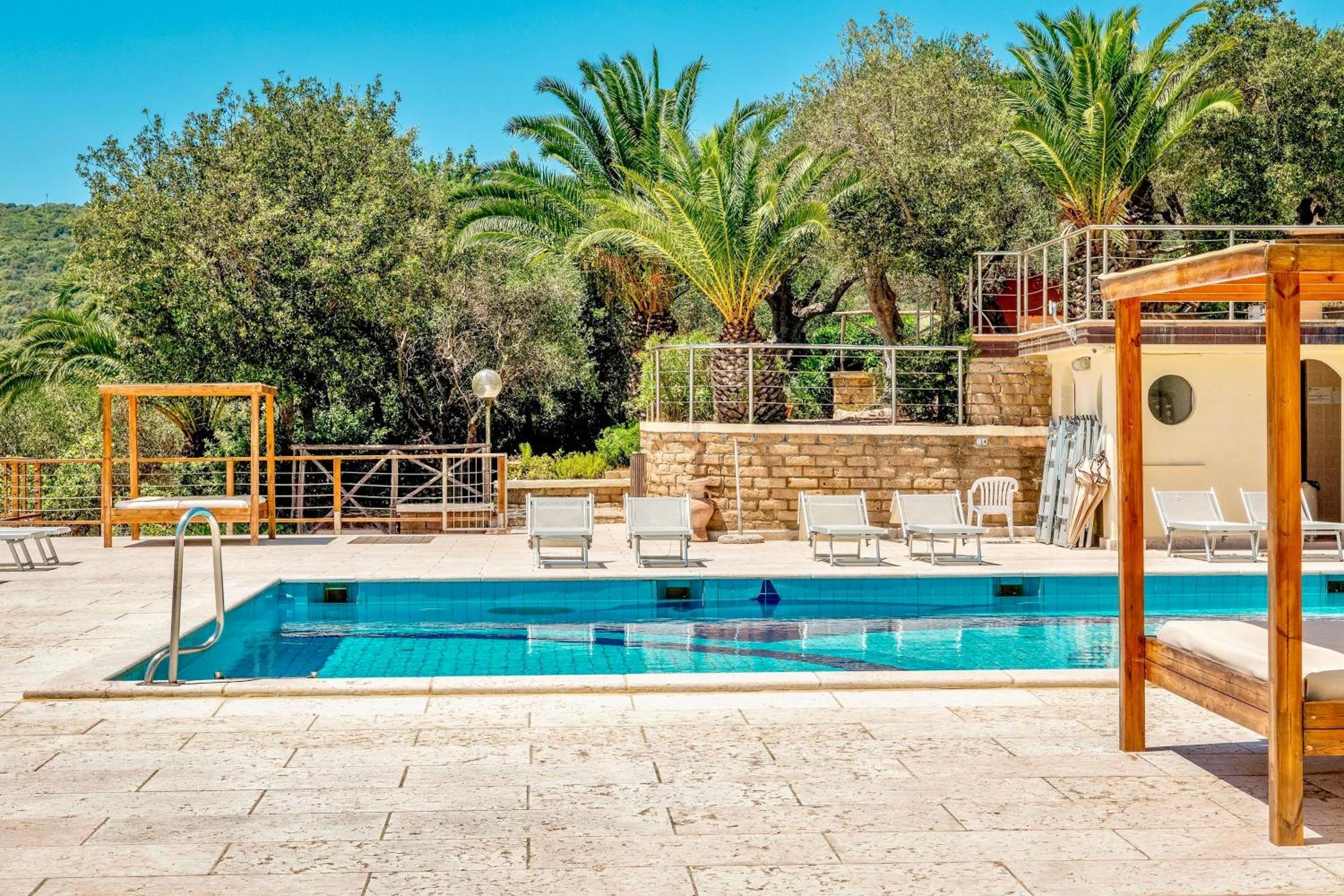 Isa - Residence With Pool And Private Beach In Talamone Just 500 Mt From The Beach المظهر الخارجي الصورة
