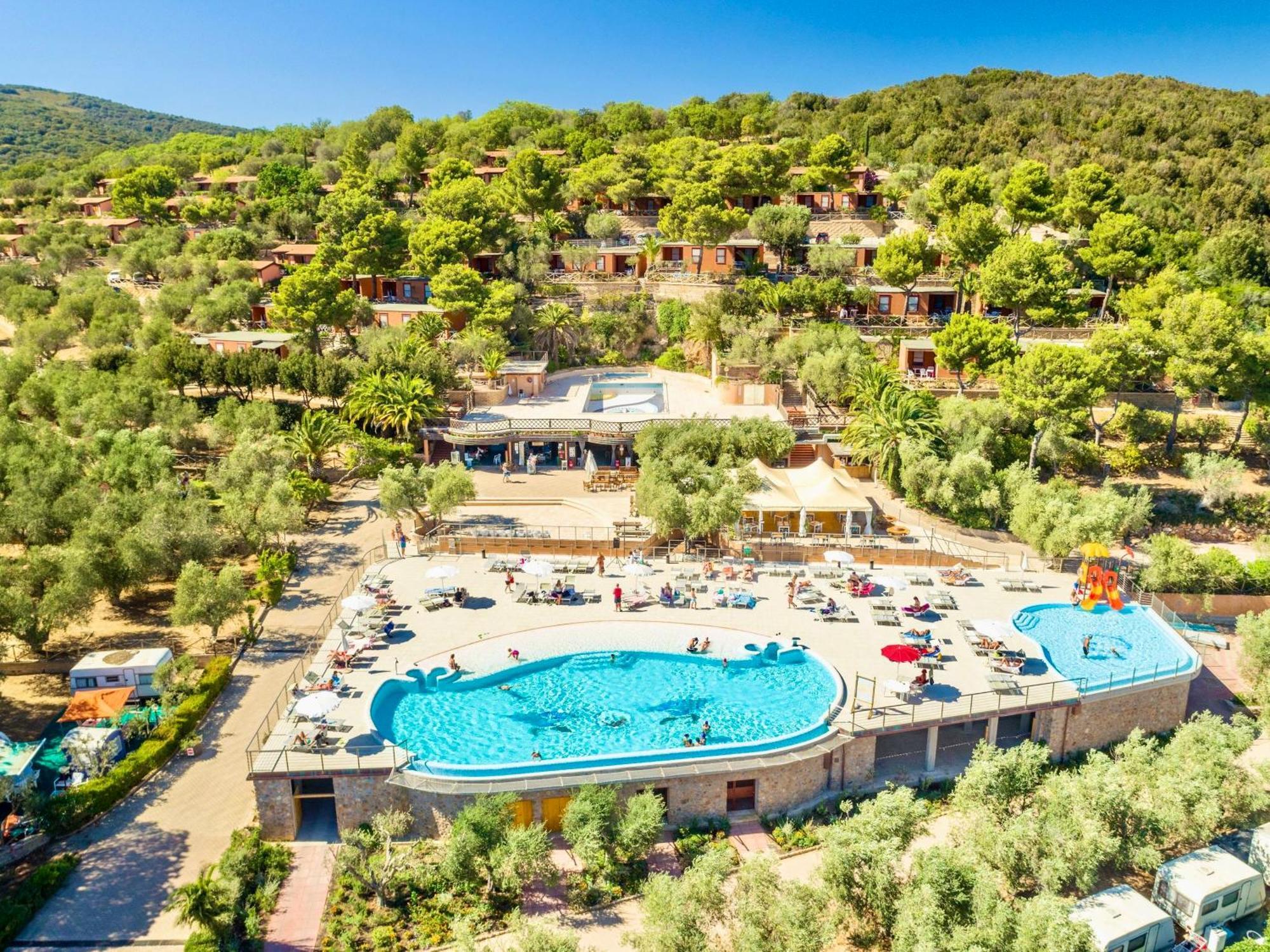 Isa - Residence With Pool And Private Beach In Talamone Just 500 Mt From The Beach المظهر الخارجي الصورة
